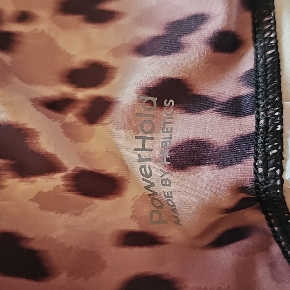 Fabletics PowerHold Leopard Print Leggings Size M - Picture 2 of 4